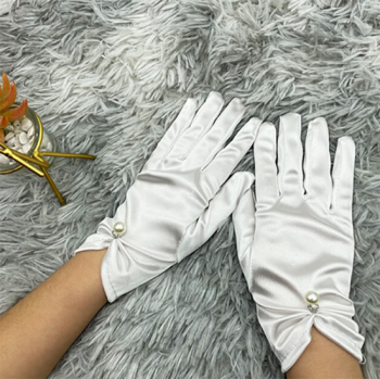 gants-courts-satines-blancs-perle-bijou-finition-argentee