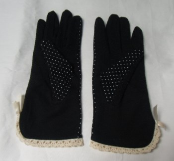 Gants courts satinés à noeudsaux poignets pour pinups