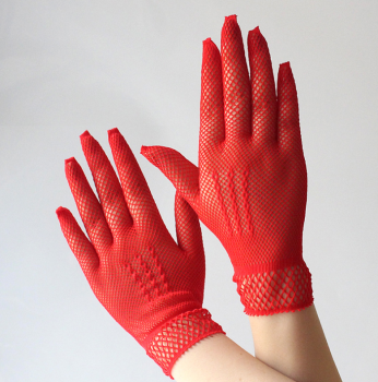 Gants courts en résille rouge pinup rétro