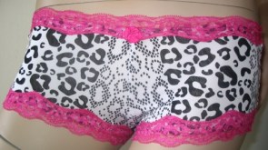 Boxer "Leopard Addict"