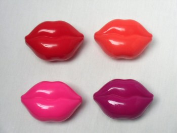 Gloss à lèvres hydratant forme bouche girly et original