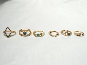 Lot de 6 bagues et phalanges lunes flèches turquoises