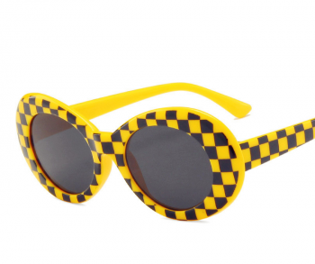 lunettes-ovales-annees-60-sixties-damier-jaune-noir