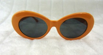 Lunettes de soleil rétro années 60 ovales oranges