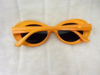 Lunettes de soleil rétro années 60 ovales oranges