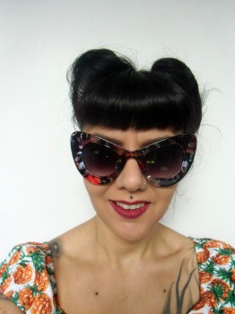 Lunettes de soleil papillon pin-up fleurs oversize