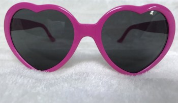 Lunettes de soleil originales coeurs roses fuchsia pinups