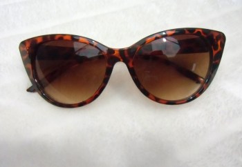 Lunettes de soleil papillon léopard verres marrons