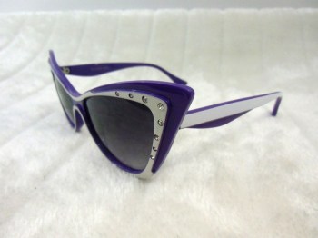 Lunettes de soleil papillon rétro design violettes et blanches strass