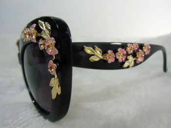 Lunettes de soleil oversize monture fleurs en relief