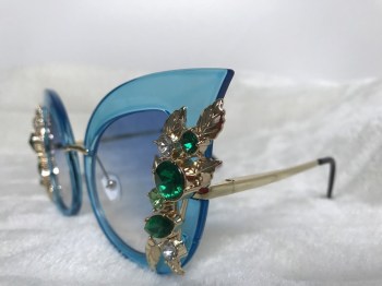 Lunettes de soleil originales rococo bleu à strass pinup