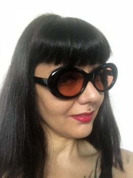 Lunettes de soleil rétro années 60 ovales noires