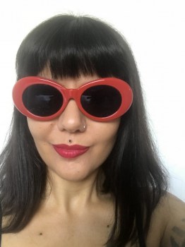 Lunettes de soleil rétro années 60 ovales rouges