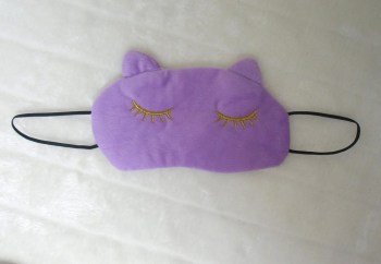 Masque de sommeil chat rose peluche repos voyage