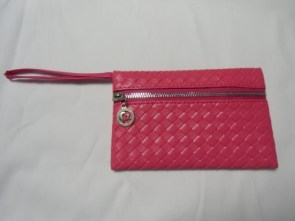 Mini-pochette rose sac de soirée simili cuir croisillons