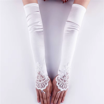 mitaines-satin-blanc-perles-sequin