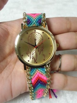 Montre originale bracelet brésilien coloré dreamcatcher