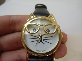 Montre originale tête de chat hipster bracelet noir