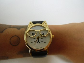 Montre originale tête de chat hipster bracelet noir