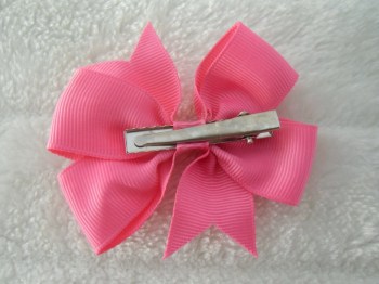 Pince clip à cheveux noeud tissu coloré rose bonbon