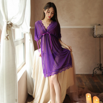 nuisette-ample-retro-transparente-violette-3