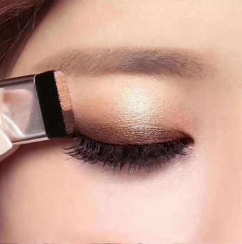 Palette 2 couleurs beige marron smokey eyes facile