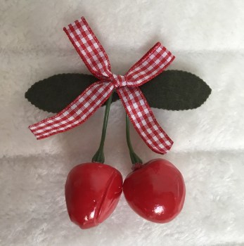 Pince clip à cheveux cerises noeud vichy rouge et blanc