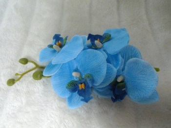 Pince clip à cheveux branche d'orchidées bleues