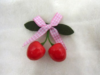 Pince clip à cheveux cerises noeud vichy rose et blanc