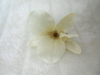 Pince clip à cheveux fleurs d'orchidée blanche tissu épais