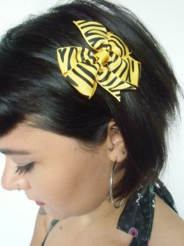 Pince clip à cheveux noeud tissu tigré jaune et noir