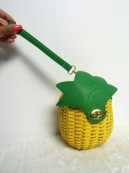 Sac à main original pin-up ananas jaune en osier