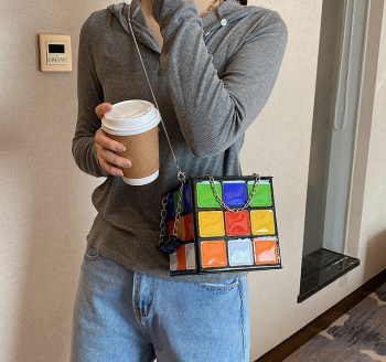 sac-a-main-original-rubiks-cube-4