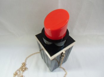 Pochette sac minaudière tube de rouge à lèvres noir rouge
