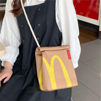 sac-bandouliere-frites-macdo