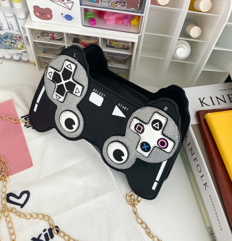 sac-gamer-manette-console-noire-6