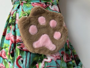 Sac à main patte de chat marron en peluche