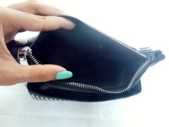 Pochette rockabilly veste perfecto noire clous simili cuir