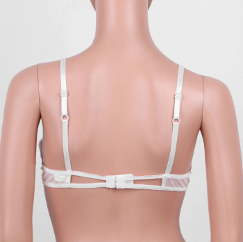 soutien-gorge-coquin-ouvert-blanc-finition-tulle-2