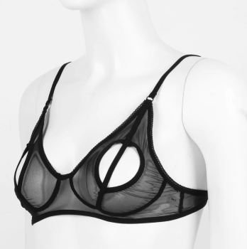 soutien-gorge-coquin-trou-tetons-coeur-4