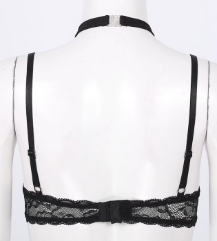 soutien-gorge-seins-nus-ouvert-tour-de-cou-chaines-5