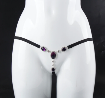 string-coquin-bijou-pierres-violettes