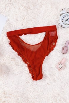 string-rouge-bimatiere-mesh-dentelle-6