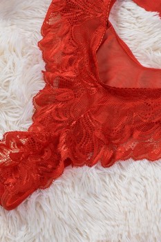 string-rouge-bimatiere-mesh-dentelle-9