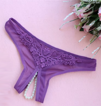 String burlesque coquin rouge en mesh perles blanches