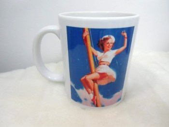 Mug tasse en porcelaine blanche Moussaillonne